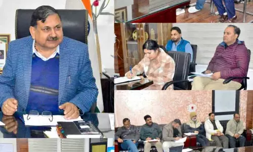 DDC Poonch ने कैपेक्स बजट, सीएसएस, यूटी सेक्टर योजनाओं की समीक्षा की DDC Poonch ने कैपेक्स बजट, सीएसएस, यूटी सेक्टर योजनाओं की समीक्षा की