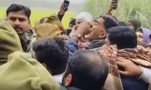 महिला की हत्या, बेटी का अपहरण, भड़का परिवार