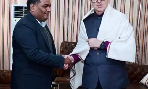 NHIDCL के निदेशक ने मुख्यमंत्री से मुलाकात की NHIDCL के निदेशक ने मुख्यमंत्री से मुलाकात की