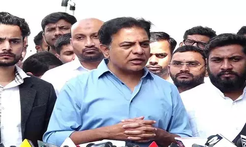हम छात्रों के साथ दिल्ली तक लड़ेंगे: KTR