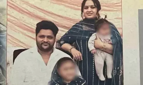 एक आदमी ने अपनी पत्नी और दो बच्चों की हत्या की और फिर Suicide कर ली एक आदमी ने अपनी पत्नी और दो बच्चों की हत्या की और फिर Suicide कर ली