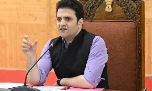 DC Kulgam ने नशीली दवाओं के दुरुपयोग को रोकने के उपायों की समीक्षा की DC Kulgam ने नशीली दवाओं के दुरुपयोग को रोकने के उपायों की समीक्षा की