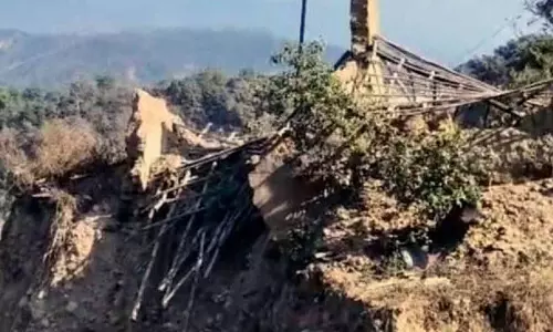 Road project की वजह से घरों को नुकसान, जवाली के 13 परिवारों को अभी भी मुआवज़े का इंतज़ार Road project की वजह से घरों को नुकसान, जवाली के 13 परिवारों को अभी भी मुआवज़े का इंतज़ार