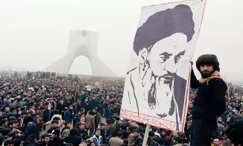 Iran में उथल-पुथल: विरोध प्रदर्शन और इंटरनेट ब्लैकआउट बढ़े