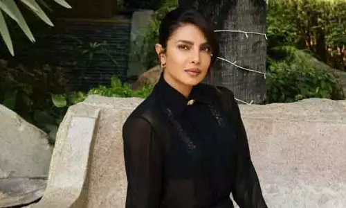 गोल्डन ग्लोब अवॉर्ड्स 2026: प्रेजेंटर के रूप में नजर आएंगी Priyanka Chopra