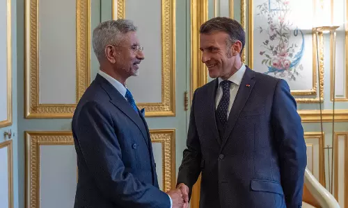 विदेश मंत्री Jaishankar ने फ्रांस के राष्ट्रपति इमैनुएल मैक्रॉन से की मुलाकात