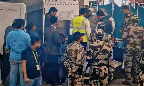 भुवनेश्वर एयरपोर्ट पर CISF जवानों ने समय पर CPR देकर एक आदमी की जान बचाई