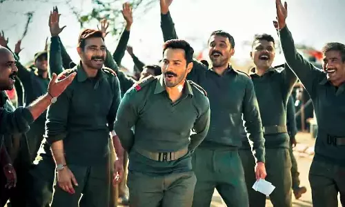 Varun Dhawan की ट्रोलिंग या पेड कैंपेन? बॉर्डर 2 के गाने पर मचा बवाल Varun Dhawan की ट्रोलिंग या पेड कैंपेन? बॉर्डर 2 के गाने पर मचा बवाल
