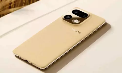 Realme 16 Pro सीरीज की भारत में बिक्री शुरू, जानें फीचर्स और प्रोसेसर Realme 16 Pro सीरीज की भारत में बिक्री शुरू, जानें फीचर्स और प्रोसेसर
