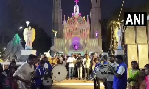 कन्याकुमारी के सेंट एंथोनी चर्च में 10 दिवसीय उत्सव का भव्य उद्घाटन, झंडा फहराकर शुरू
