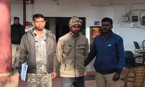 कुसमी थाना पुलिस ने दुष्कर्म के आरोपी अनिकेत तिर्की को किया गिरफ्तार