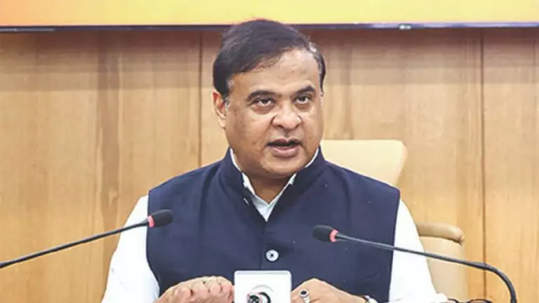 Himanta: जनगणना में असम की आबादी में बांग्लादेशी मुसलमानों की संख्या 40% तक पहुंच जाएगी Himanta: जनगणना में असम की आबादी में बांग्लादेशी मुसलमानों की संख्या 40% तक पहुंच जाएगी