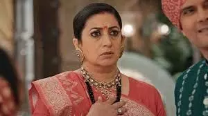 Kyunki Saas Bhi Kabhi Bahu Thi: तुलसी को गायत्री लेकर आएगी शांतिनिकेतन वापस Kyunki Saas Bhi Kabhi Bahu Thi: तुलसी को गायत्री लेकर आएगी शांतिनिकेतन वापस