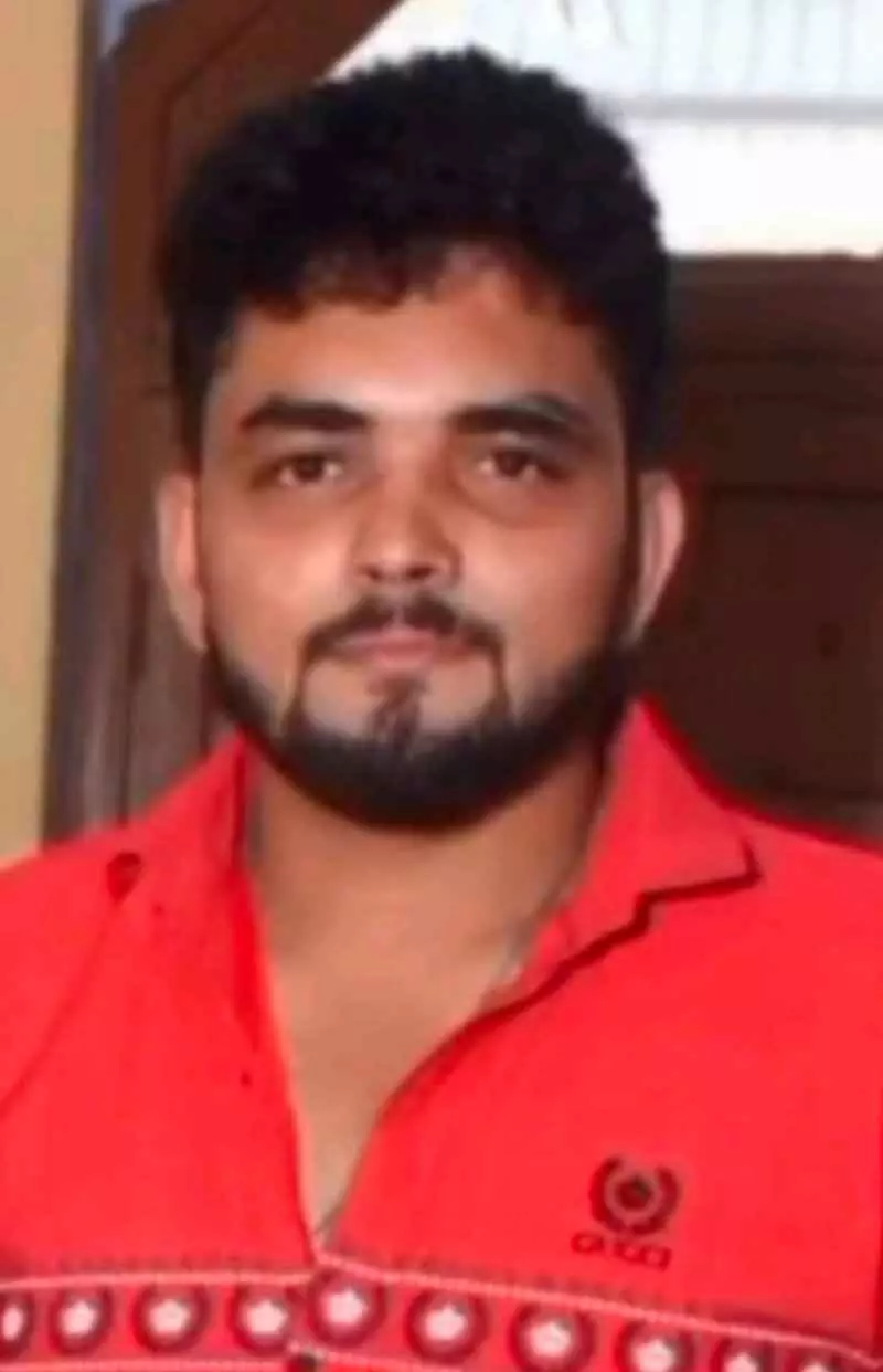 Sonepat कुंडली में लुटेरों ने एक व्यक्ति की हत्या कर दी और नकदी और गहने लेकर भाग गए। Sonepat कुंडली में लुटेरों ने एक व्यक्ति की हत्या कर दी और नकदी और गहने लेकर भाग गए।