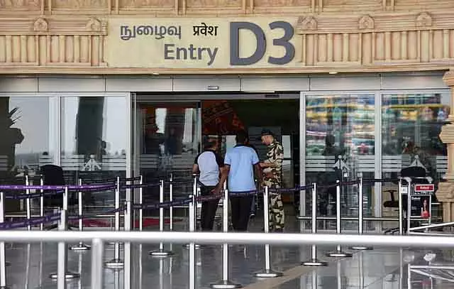 प्लेन में Technical प्रॉब्लम: पैसेंजर 2 दिन से इंतज़ार कर रहे है प्लेन में Technical प्रॉब्लम: पैसेंजर 2 दिन से इंतज़ार कर रहे है