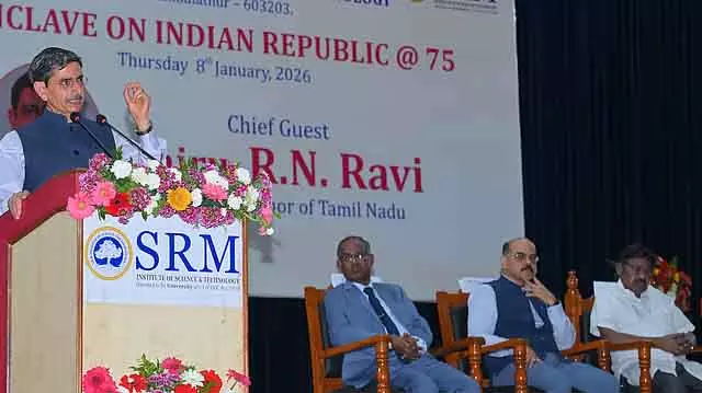 भारत में लोकतंत्र ही जीवन जीने का तरीका है: Governor R.N. Ravi भारत में लोकतंत्र ही जीवन जीने का तरीका है: Governor R.N. Ravi