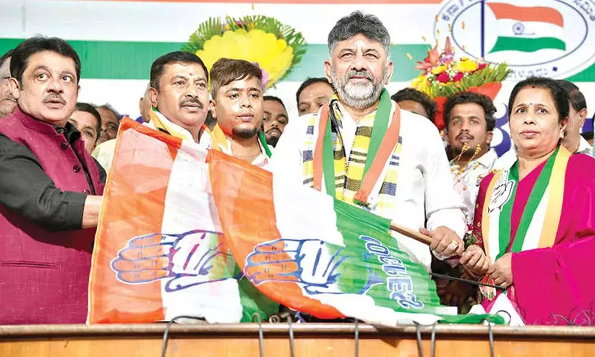 निकट भविष्य में BJP-JD(S) का विलय संभव है: शिवकुमार निकट भविष्य में BJP-JD(S) का विलय संभव है: शिवकुमार