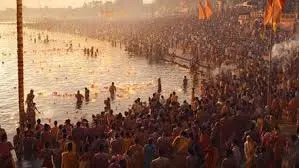 Mauni Amavasya 2026: मौनी अमावस्या पर मौन और स्नान क्यों बदल देता है जीवन की दिशा Mauni Amavasya 2026: मौनी अमावस्या पर मौन और स्नान क्यों बदल देता है जीवन की दिशा