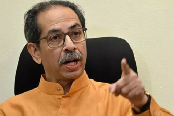 Uddhav Thackeray ने कहा बीजेपी सत्ता की भूखी है, हिंदुत्व समर्थक नहीं Uddhav Thackeray ने कहा बीजेपी सत्ता की भूखी है, हिंदुत्व समर्थक नहीं