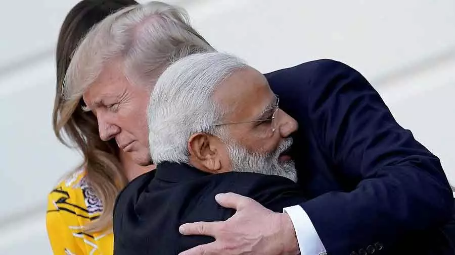 US वाणिज्य सचिव की व्यापार सौदे संबंधी टिप्पणी के बाद कांग्रेस ने PM Modi पर कटाक्ष किया US वाणिज्य सचिव की व्यापार सौदे संबंधी टिप्पणी के बाद कांग्रेस ने PM Modi पर कटाक्ष किया