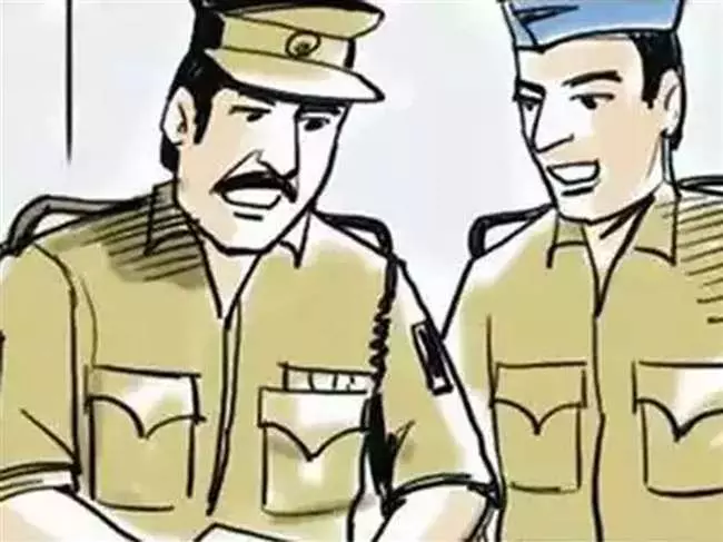 Bhopal: ऑनलाइन ठगी और फर्जी ट्रेडिंग में मप्र पुलिस का सख्त रुख Bhopal: ऑनलाइन ठगी और फर्जी ट्रेडिंग में मप्र पुलिस का सख्त रुख