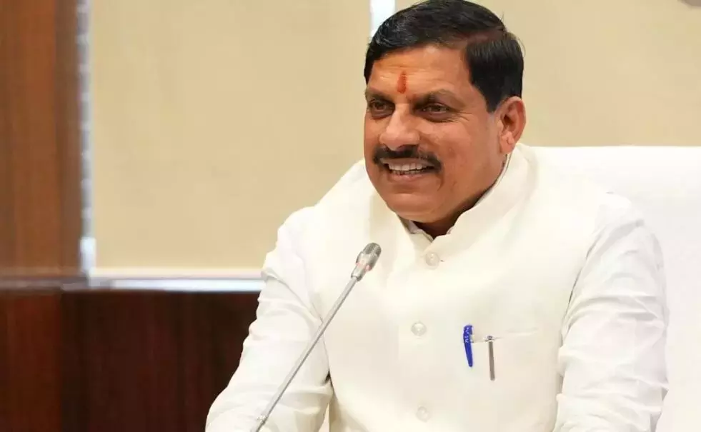 Bhopal: प्रवासी भारतीय दिवस के अवसर पर डॉ. यादव ने शुभकामनाओं का संदेश भेजा Bhopal: प्रवासी भारतीय दिवस के अवसर पर डॉ. यादव ने शुभकामनाओं का संदेश भेजा