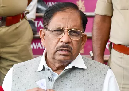 BJP कार्यकर्ता निर्वस्त्र केस: कर्नाटक सरकार करेगी CID से तफ्तीश BJP कार्यकर्ता निर्वस्त्र केस: कर्नाटक सरकार करेगी CID से तफ्तीश