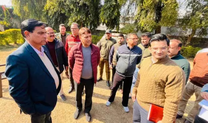 Katra की पवित्र बस्ती का कायाकल्प करने के लिए 3 स्मार्ट सड़कें, पार्किंग स्थल Katra की पवित्र बस्ती का कायाकल्प करने के लिए 3 स्मार्ट सड़कें, पार्किंग स्थल