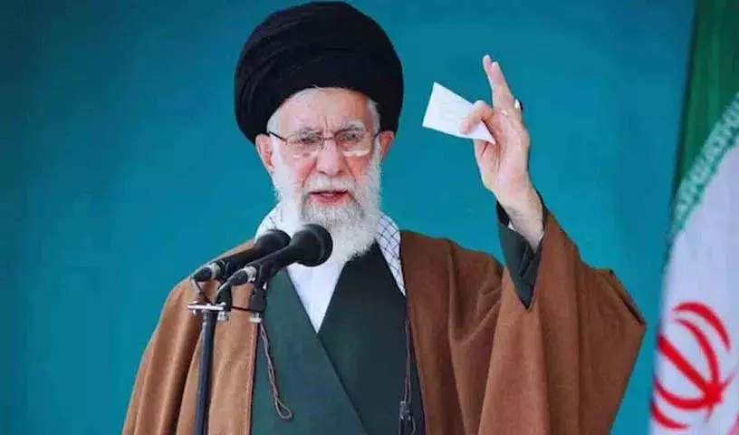 Iran के सुप्रीम लीडर ने पूर्व अमेरिकी प्रेसिडेंट डोनाल्ड ट्रंप पर निशाना साधा Iran के सुप्रीम लीडर ने पूर्व अमेरिकी प्रेसिडेंट डोनाल्ड ट्रंप पर निशाना साधा