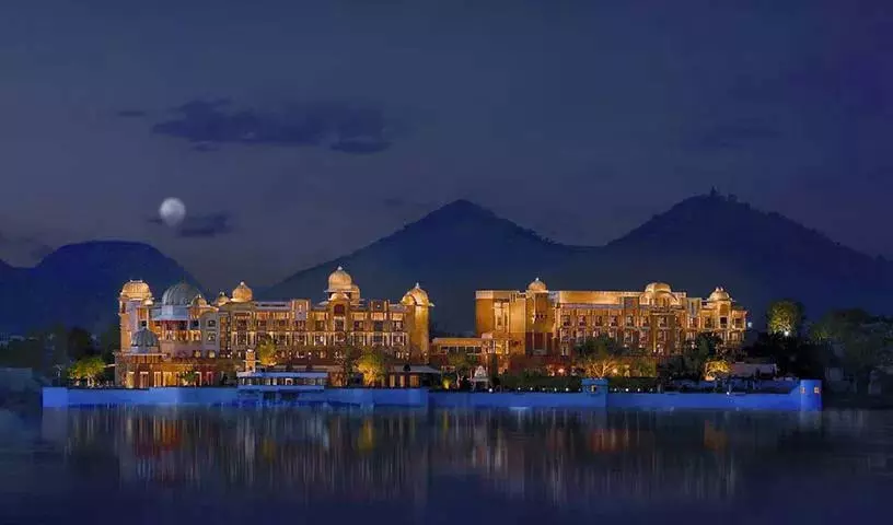 लीला पैलेस उदयपुर पर Guest Privacy भंग करने पर 10 लाख रुपये का जुर्माना लीला पैलेस उदयपुर पर Guest Privacy भंग करने पर 10 लाख रुपये का जुर्माना