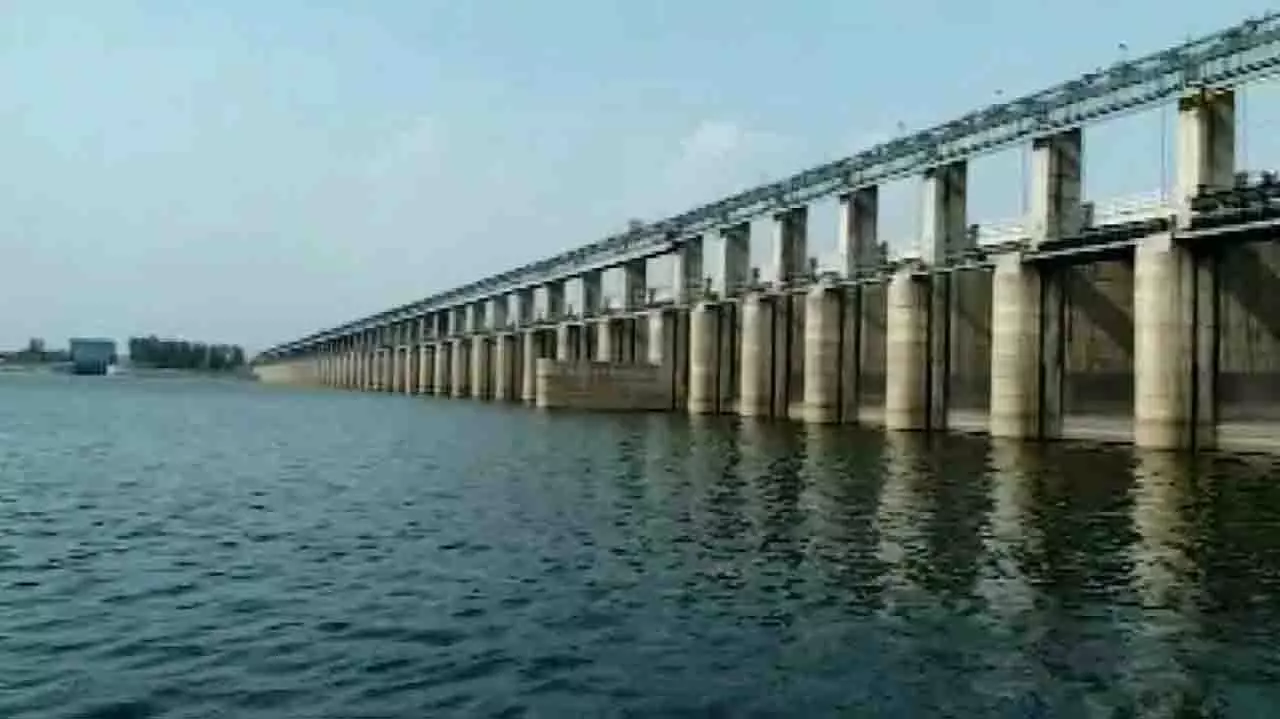 Mahanadi ट्रिब्यूनल के ओडिशा दौरे पर भारी खर्च को लेकर राजनीतिक तूफान Mahanadi ट्रिब्यूनल के ओडिशा दौरे पर भारी खर्च को लेकर राजनीतिक तूफान