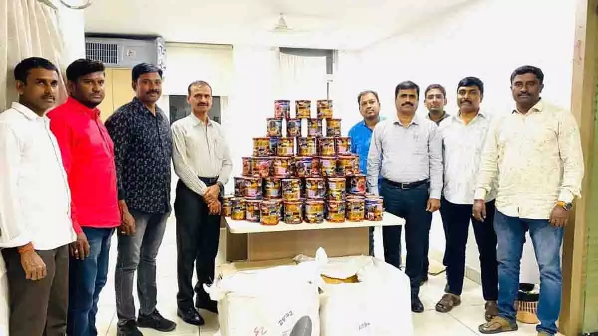 Hyderabad में चाइनीज मांझा बेचने के आरोप में पांच लोग गिरफ्तार Hyderabad में चाइनीज मांझा बेचने के आरोप में पांच लोग गिरफ्तार