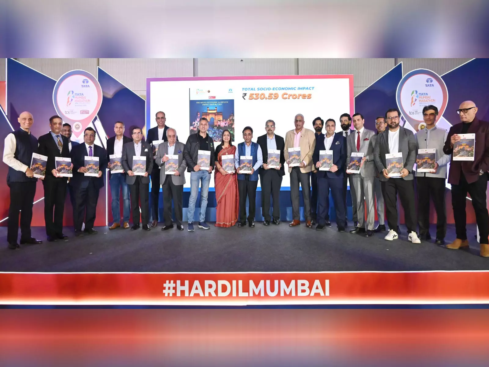 Tata Mumbai Marathon 2026 के लिए 69,000 से अधिक धावकों ने अपनी भागीदारी की पुष्टि की Tata Mumbai Marathon 2026 के लिए 69,000 से अधिक धावकों ने अपनी भागीदारी की पुष्टि की
