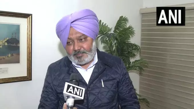 हरपाल सिंह चीमा ने अकाली दल पर साधा निशाना, कहा पार्टी अब खाली दल बन गई हरपाल सिंह चीमा ने अकाली दल पर साधा निशाना, कहा पार्टी अब खाली दल बन गई