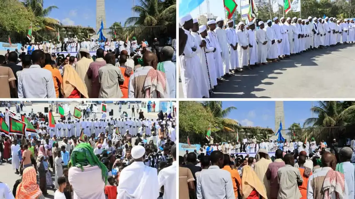 Mogadishu: सोमालिया में सैकड़ों लोगों ने इज़रायल द्वारा सोमालीलैंड को मान्यता दिए जाने का विरोध किया Mogadishu: सोमालिया में सैकड़ों लोगों ने इज़रायल द्वारा सोमालीलैंड को मान्यता दिए जाने का विरोध किया