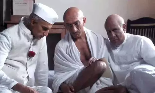 फ्रीडम एट मिडनाइट 2 पर आडवाणी: नेहरू-पटेल की लड़ाई के सीन सबसे मुश्किल फ्रीडम एट मिडनाइट 2 पर आडवाणी: नेहरू-पटेल की लड़ाई के सीन सबसे मुश्किल