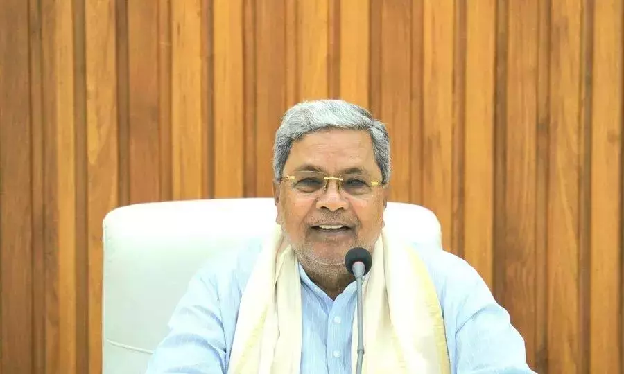 कन्नड़ स्कूलों में मलयालम भाषा थोपी न जाए: सिद्धारमैया ने केरल के CM को पत्र लिखा कन्नड़ स्कूलों में मलयालम भाषा थोपी न जाए: सिद्धारमैया ने केरल के CM को पत्र लिखा