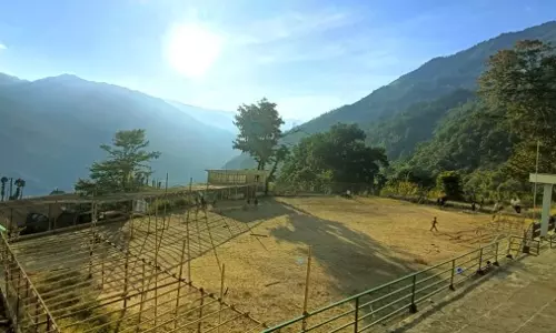 Sikkim: कोकफेक्वा टोंगनाम लिंगचोम में लिंबू संस्कृति और ग्रामीण पर्यटन को बढ़ावा देगा Sikkim: कोकफेक्वा टोंगनाम लिंगचोम में लिंबू संस्कृति और ग्रामीण पर्यटन को बढ़ावा देगा