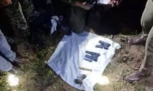 Jammu-Kashmir :ग्रेनेड और 16 राउंड गोला-बारूद बरामद, BSF ने किया जब्त