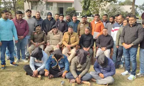 Karnal पुलिस ने 1.75 करोड़ की लूट सुलझाई, 4 आरोपी गिरफ्तार
