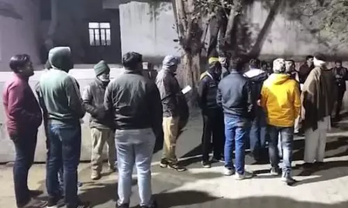 बेटी के अपहरण और मां की हत्या पर तनाव