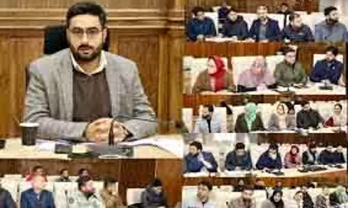 DC Srinagar ने सिविल रजिस्ट्रेशन, आधार बायोमेट्रिक अपडेट पर हुई प्रगति की समीक्षा की DC Srinagar ने सिविल रजिस्ट्रेशन, आधार बायोमेट्रिक अपडेट पर हुई प्रगति की समीक्षा की