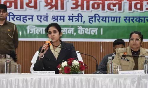 Kaithal के डीसी ने शिकायतें सुनीं, तीन मामलों में जांच के आदेश दिए Kaithal के डीसी ने शिकायतें सुनीं, तीन मामलों में जांच के आदेश दिए