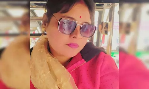महिला ऑटो ड्राइवर की सनसनीखेज हत्या का खुलासा, चौंकाने वाला सच आया सामने महिला ऑटो ड्राइवर की सनसनीखेज हत्या का खुलासा, चौंकाने वाला सच आया सामने