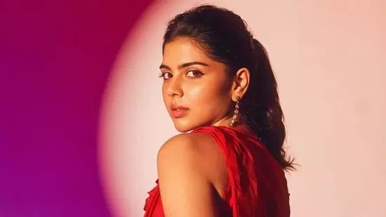 Kalyani Priyadarshan ने बॉलीवुड ऑफर पर कहा, अच्छी कहानियां मुझे हमेशा मिली Kalyani Priyadarshan ने बॉलीवुड ऑफर पर कहा, अच्छी कहानियां मुझे हमेशा मिली