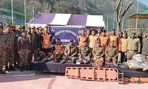 CRPF और SDRF ने रामबन में संयुक्त आपदा प्रबंधन अभ्यास किया