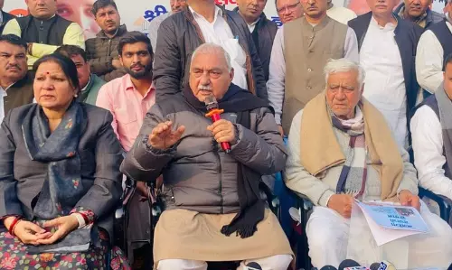 हरियाणा के पूर्व CM भूपेंद्र हुड्डा ने बाहरी लोगों की भर्ती के लिए BJP सरकार की आलोचना की