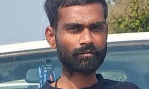 युवक खड़ी ट्रक से टकराया, दुर्ग रोड में मौत युवक खड़ी ट्रक से टकराया, दुर्ग रोड में मौत