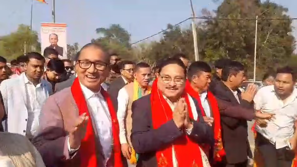 Assam बीजेपी अध्यक्ष दिलीप सैकिया ने अहम पहाड़ी मीटिंग से पहले पश्चिम कार्बी आंगलोंग का दौरा किया