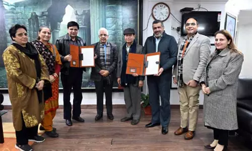 JU और ASCOMS ने स्पेशल हेल्थकेयर तक पहुंच को मजबूत करने के लिए MoU पर साइन किए JU और ASCOMS ने स्पेशल हेल्थकेयर तक पहुंच को मजबूत करने के लिए MoU पर साइन किए